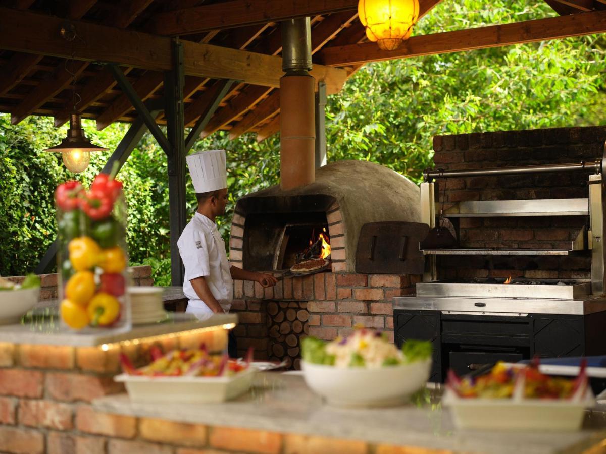 Lyrath Estate Hotel Kilkenny Exterior photo Outdoor kitchen