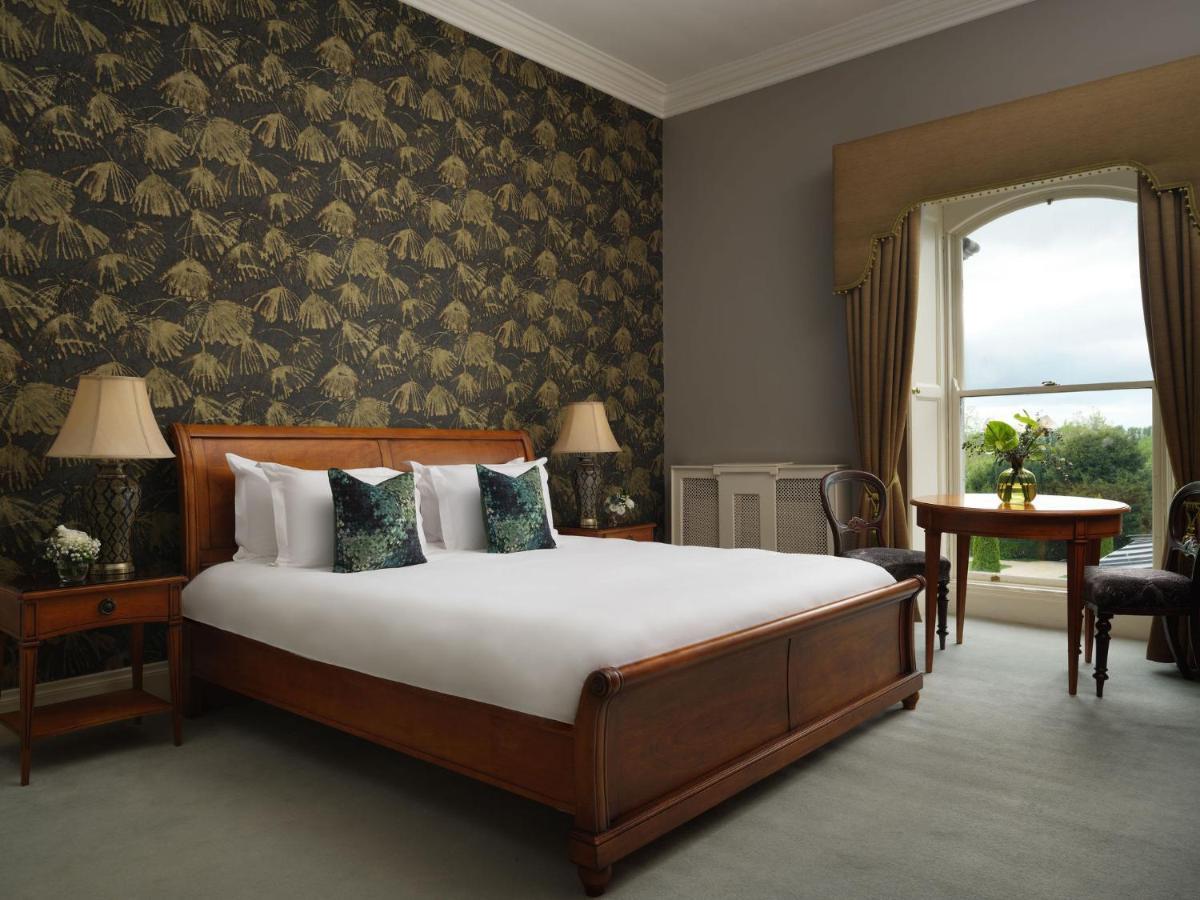 Lyrath Estate Hotel Kilkenny Exterior photo A bedroom at the hotel