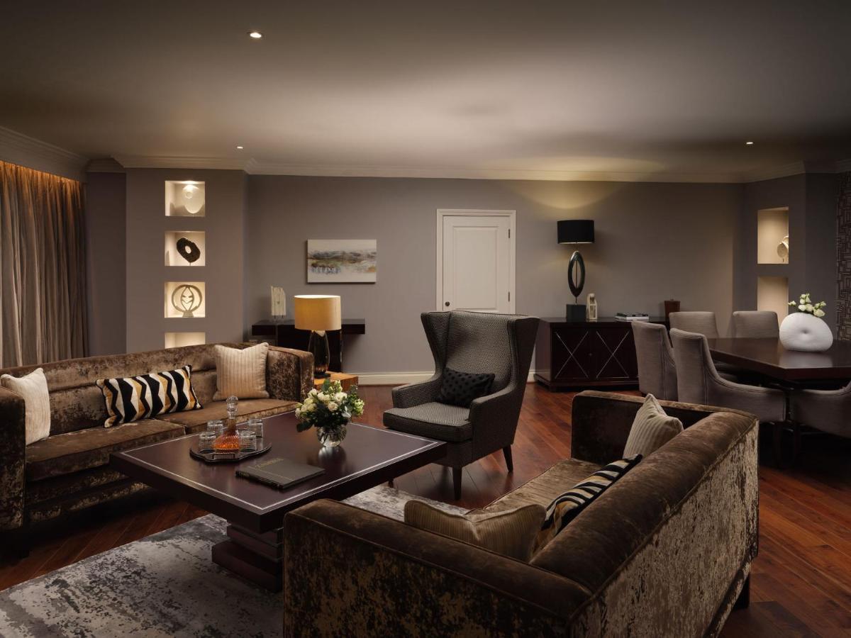 Lyrath Estate Hotel Kilkenny Exterior photo A living room in a suite at the Four Seasons Hotel, London