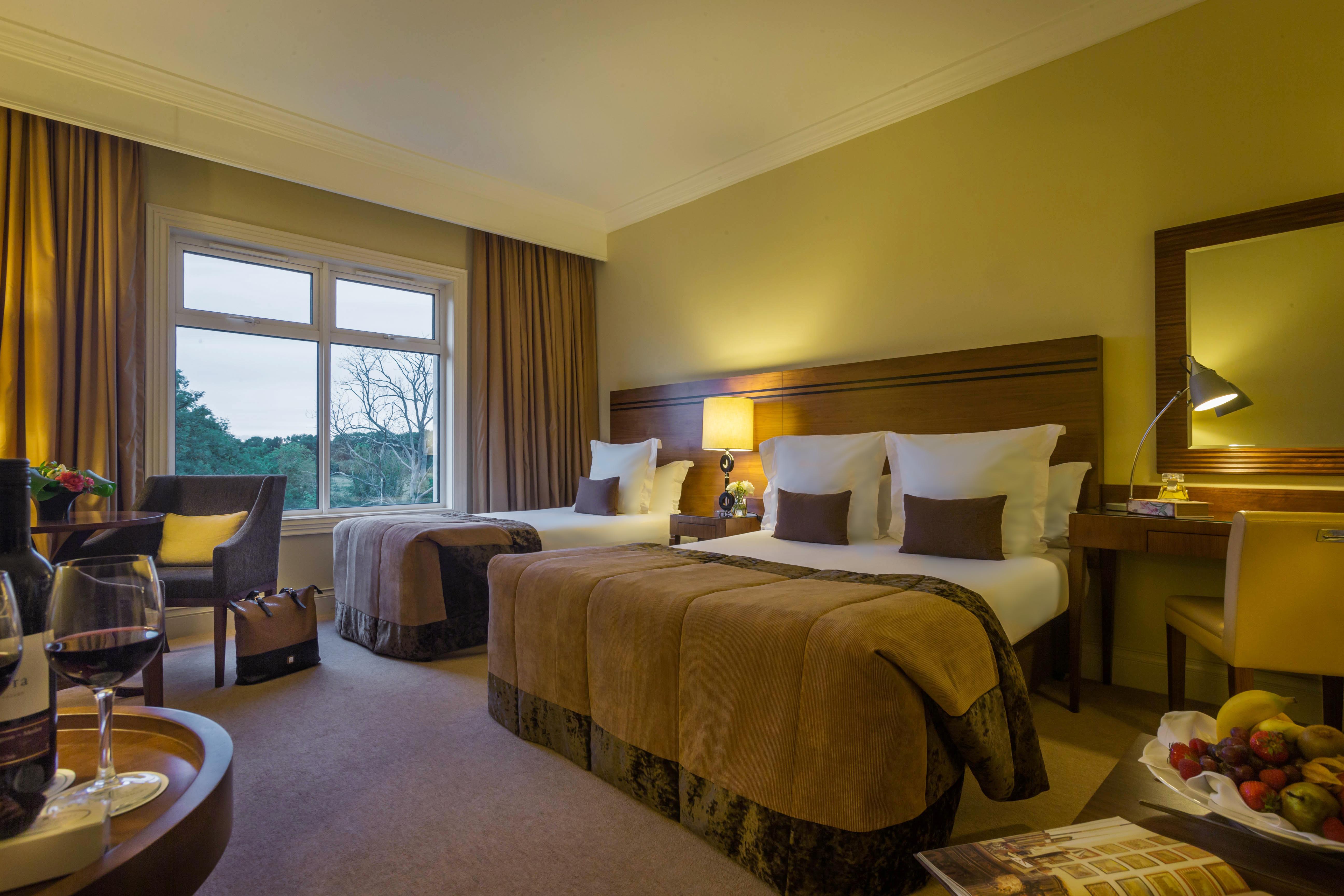 Lyrath Estate Hotel Kilkenny Exterior photo A bedroom at the Killarney International Hotel