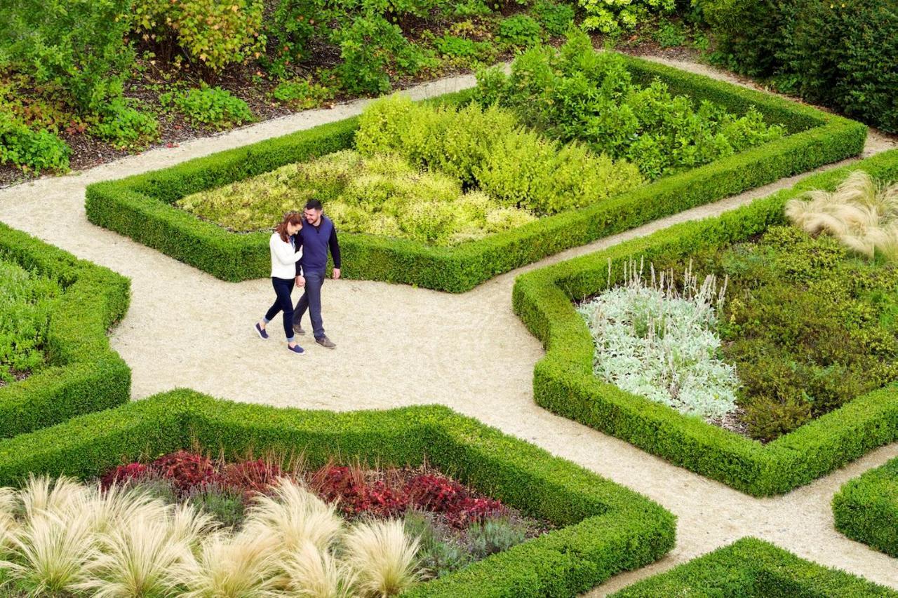 Lyrath Estate Hotel Kilkenny Exterior photo The Star Garden